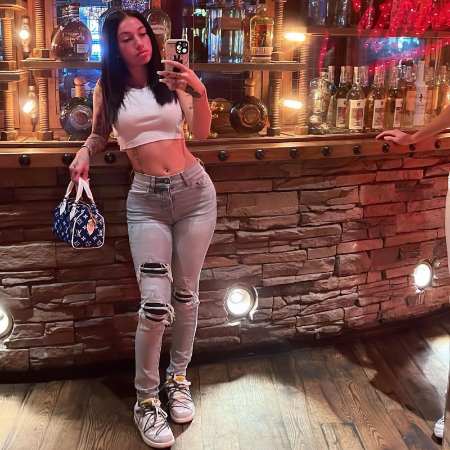 Bhad Bhabie is on Onlyfans.